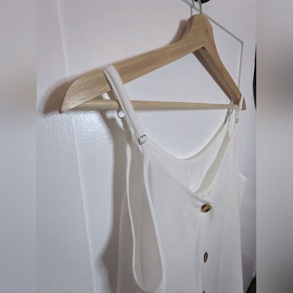 Women's white sheer tank top - XL Buttons - Picture 10 of 11